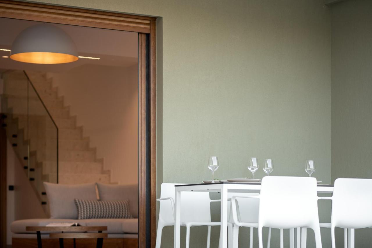 De Light Boutique Villas I II & III - Close To Rethymno, By Thinkvilla Ατσιπόπουλο Εξωτερικό φωτογραφία