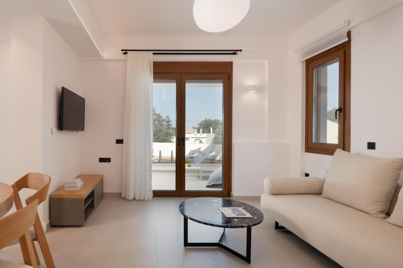 De Light Boutique Villas I II & III - Close To Rethymno, By Thinkvilla Ατσιπόπουλο Εξωτερικό φωτογραφία