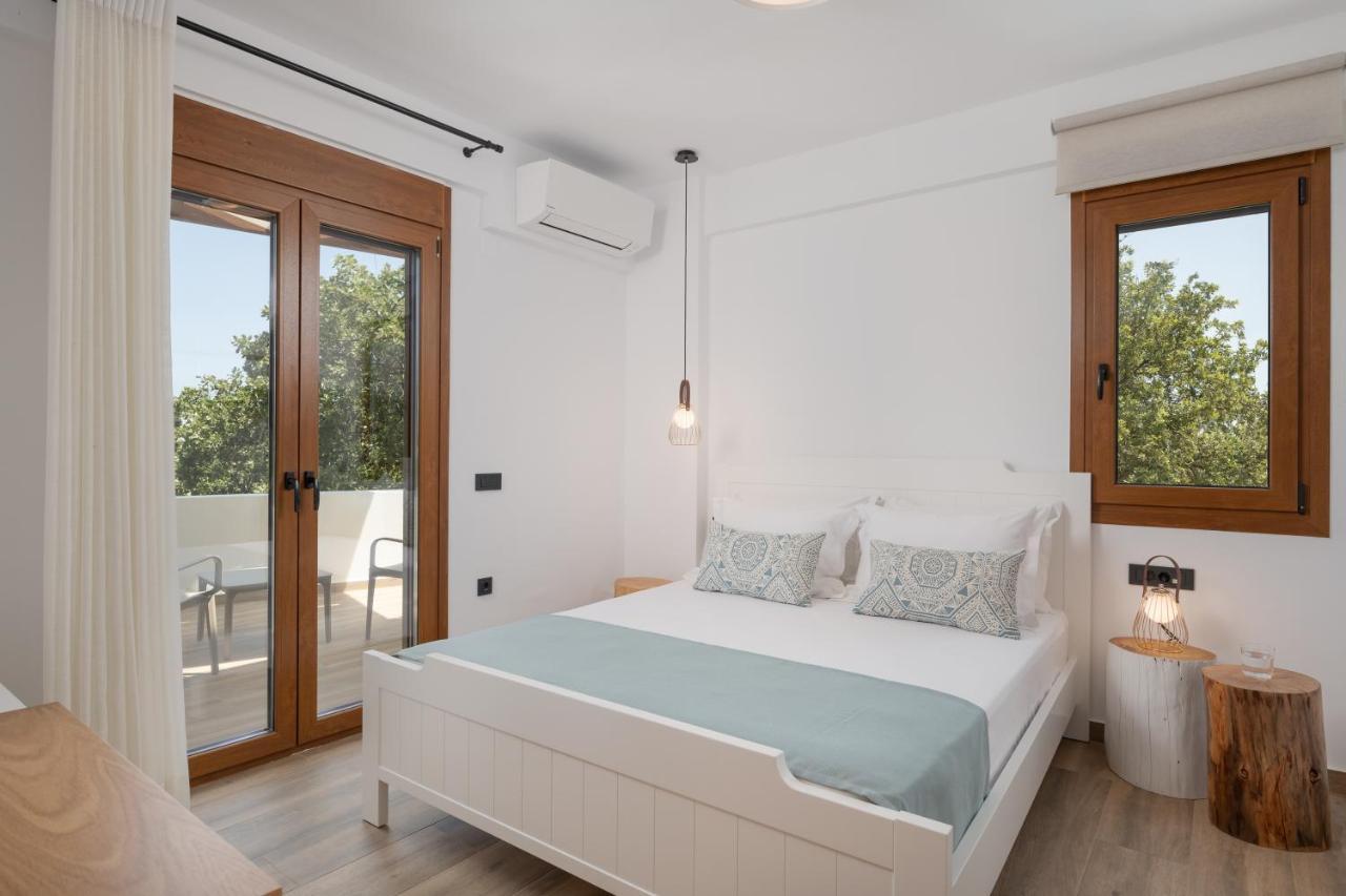 De Light Boutique Villas I II & III - Close To Rethymno, By Thinkvilla Ατσιπόπουλο Εξωτερικό φωτογραφία